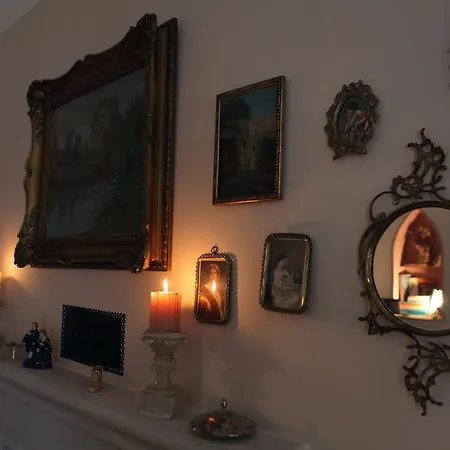 Antik Pratterov Dom *