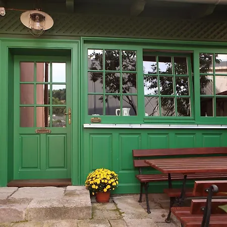 Antik Pratterov Dom Apartamento *